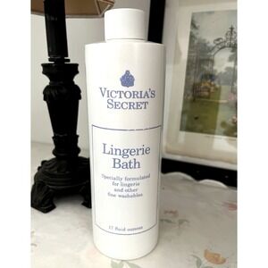 Vtg Victoria's Secret ORIGINAL Lingerie Bath Delicate Wash 17 oz NEW SEALED